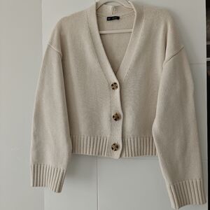 GAP 100% Cotton V-Neck Crop Cardigan. Oversized, Size S. Cream